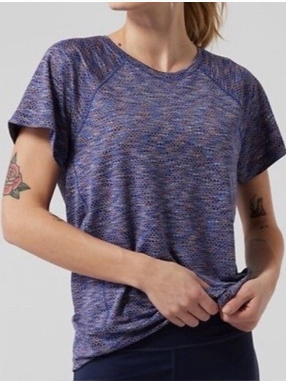 Athleta Ultimate train tee, blue/pink multi color, size large